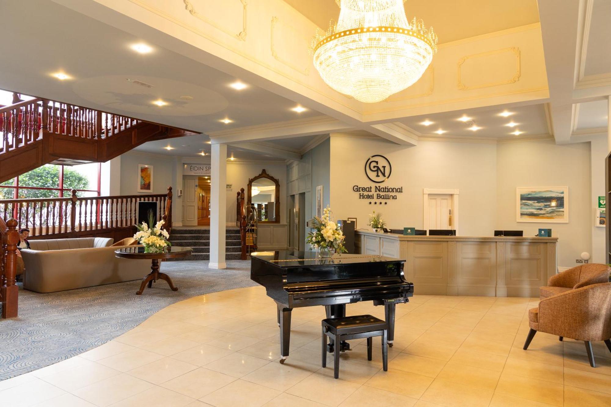 Great National Hotel Ballina Ballina  Exteriör bild